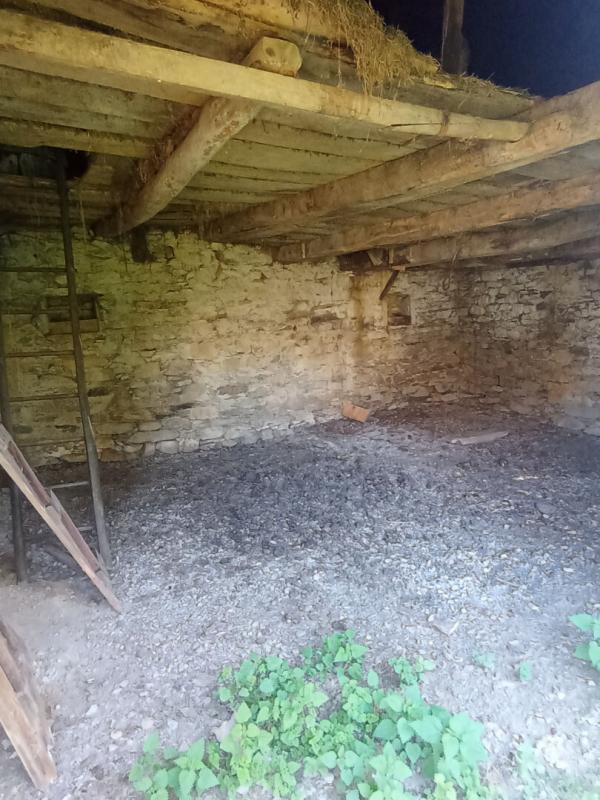 Grange - 90 m² - 2 pièces