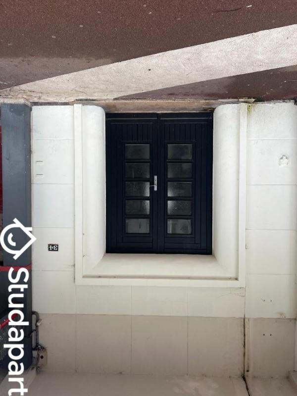 Chambre - 12 m² - 1 pièce