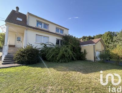 Maison - 127 m² - 7 pièces