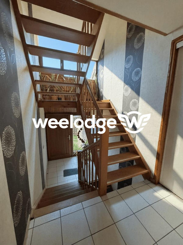 Maison - 123 m² - 8 pièces