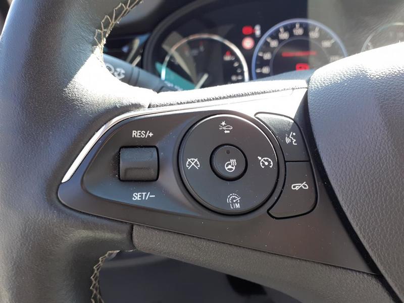 Opel Insignia Grand Sport 2.0 Diesel 174 ch Bva8 Elegance Business