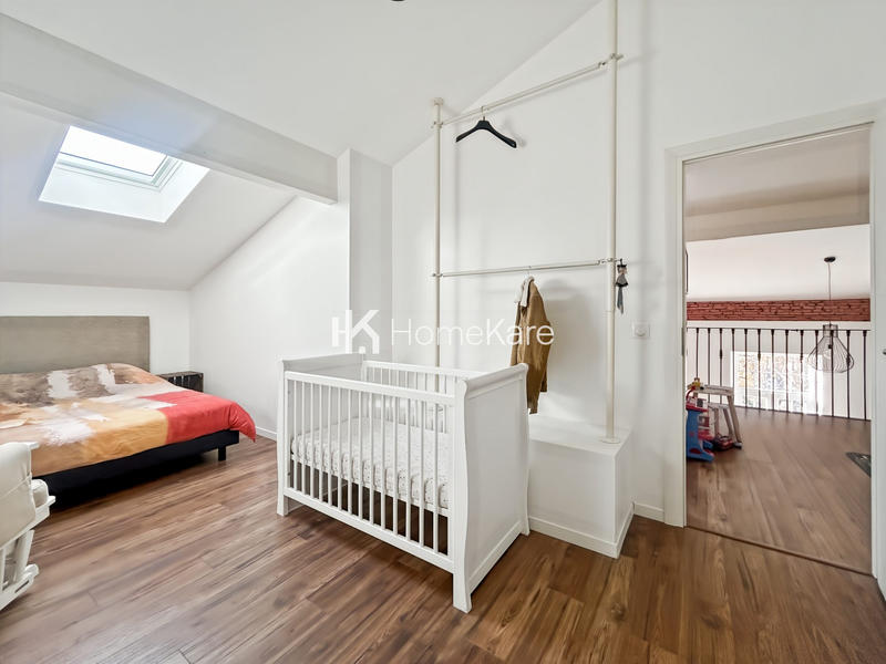 Maison - 168 m² - 6 pièces