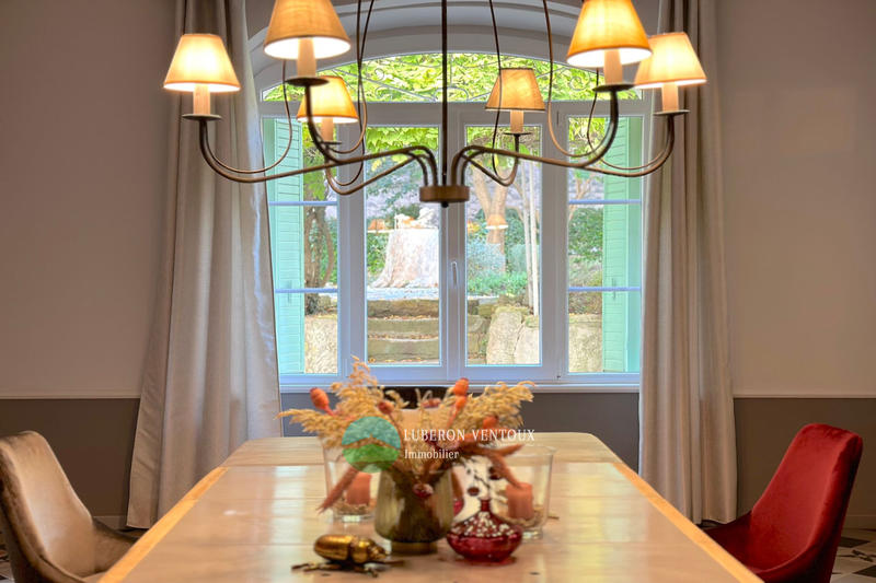 Maison de ville - 187 m² - 5 pièces