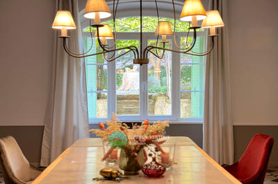 Maison de ville - 187 m² - 5 pièces