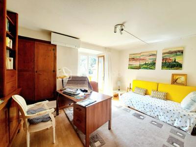 Maison de village - 280 m² - 10 pièces