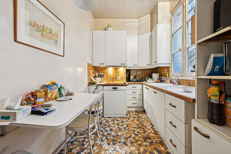 Appartement - 171 m² - 7 pièces