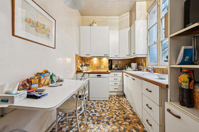 Appartement - 171 m² - 7 pièces