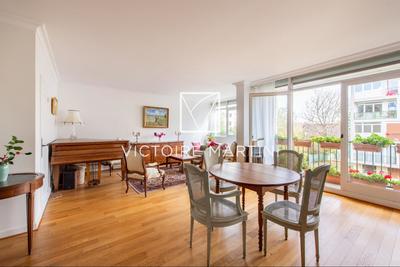 Appartement - 85 m² - 4 pièces