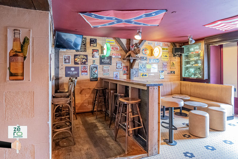 Fonds de commerce - Magasins - 127 m²