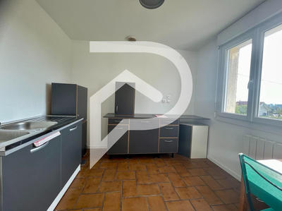 Maison - 132 m² - 6 pièces