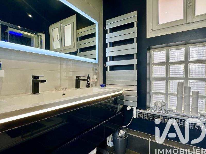 Appartement - 163 m² - 7 pièces