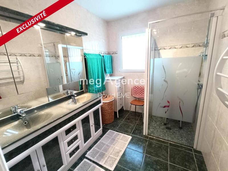 Maison - 101 m² - 5 pièces