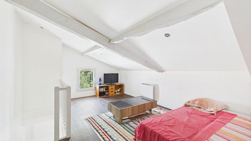 Maison - 210 m² - 7 pièces