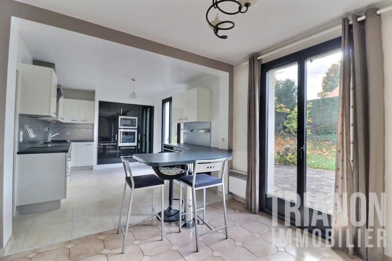 Maison - 186 m² - 7 pièces