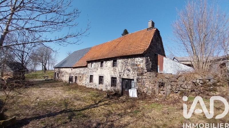 Maison - 85 m² - 5 pièces