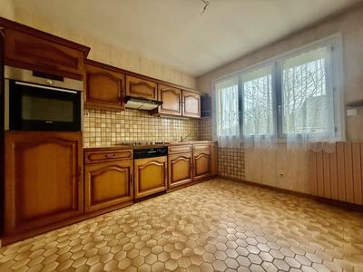 Maison - 141 m² - 6 pièces