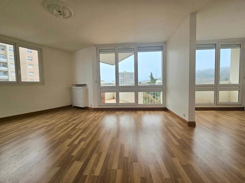 Appartement - 81 m² - 4 pièces