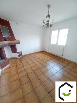 Maison - 64 m² - 4 pièces