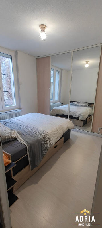 Appartement - 61 m² - 2 pièces