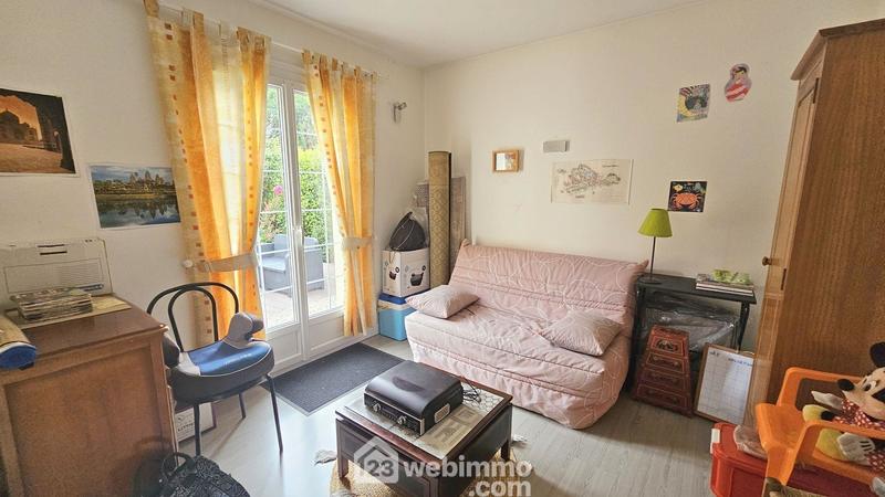 Maison - 121 m² - 6 pièces