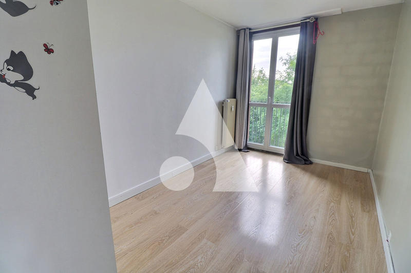 Appartement - 75 m² - 4 pièces
