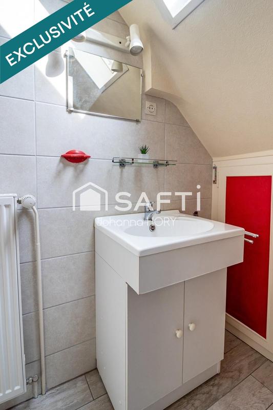 Maison - 95 m² - 5 pièces