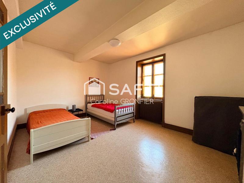 Maison - 246 m² - 7 pièces