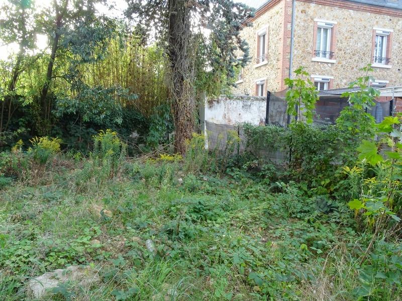 Terrain constructible - 617 m²