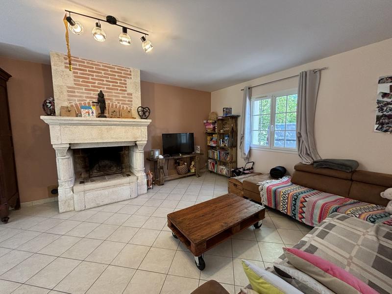 Maison traditionnelle - 145 m² - 5 pièces