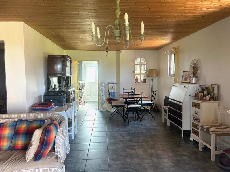 Propriété - 150 m² - 4 pièces