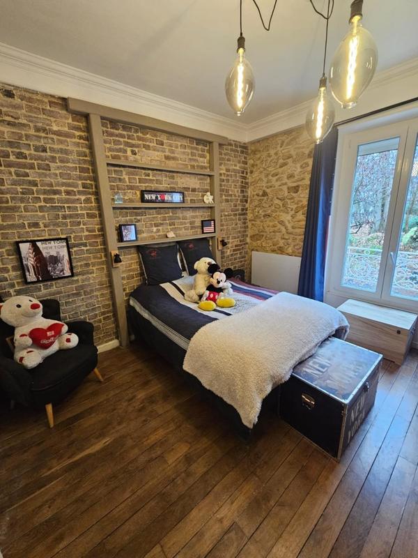 Maison - 140 m² - 5 pièces