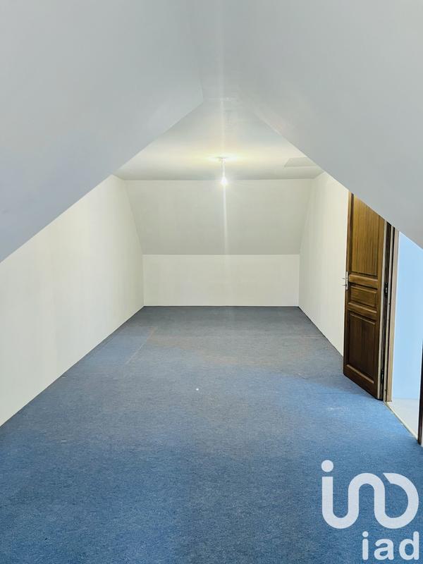 Maison - 280 m² - 8 pièces