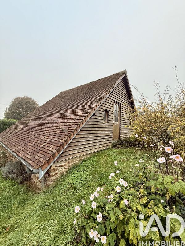 Maison - 230 m² - 7 pièces