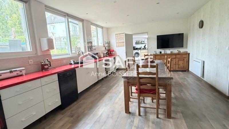 Maison - 191 m² - 7 pièces