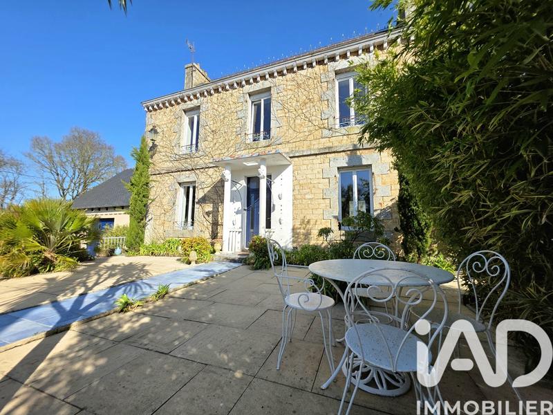 Maison - 156 m² - 7 pièces