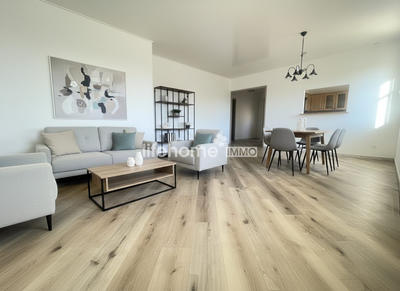 Appartement - 83 m² - 4 pièces