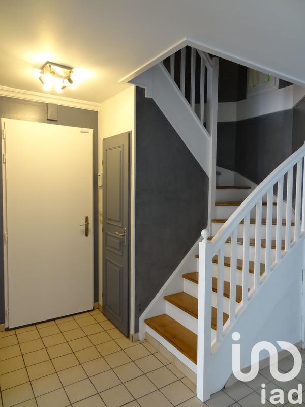 Maison - 225 m² - 6 pièces