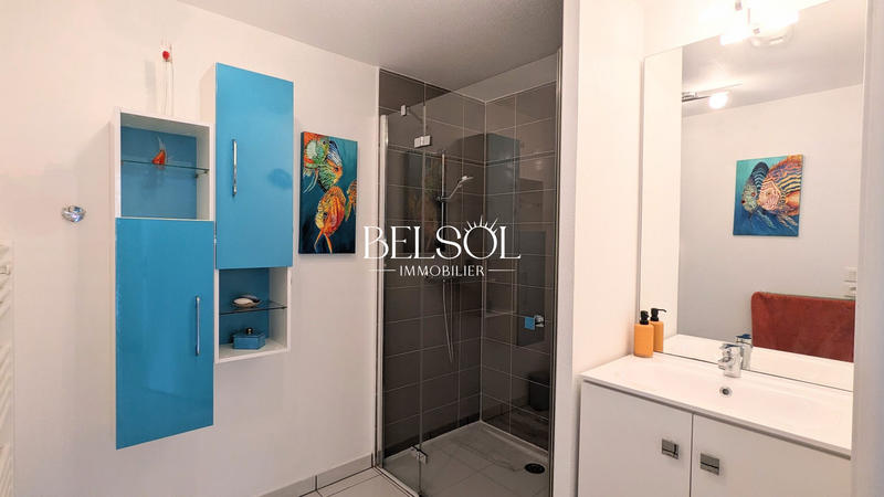 Appartement - 70 m² - 3 pièces