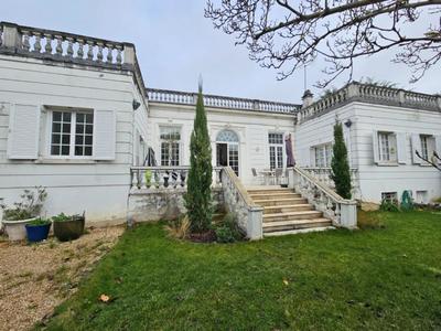 Maison - 137 m² - 4 pièces