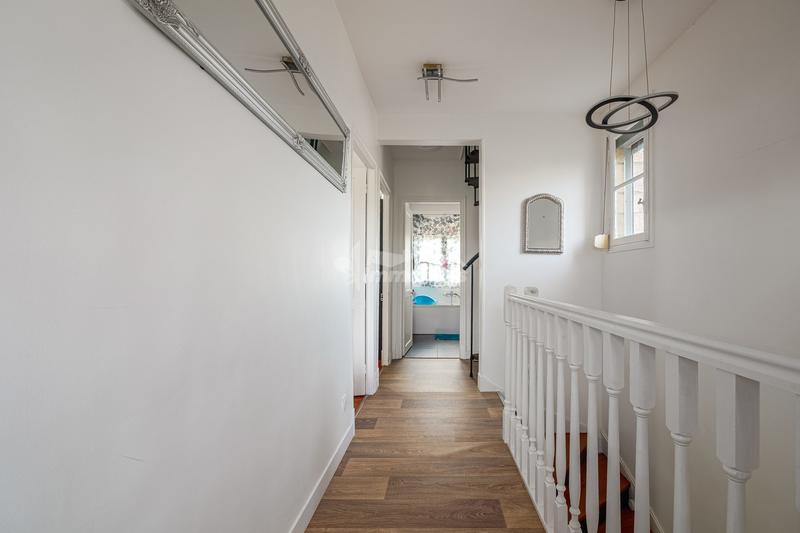 Maison ancienne - 105 m² - 4 pièces