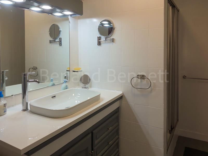 Longère - 223 m² - 8 pièces