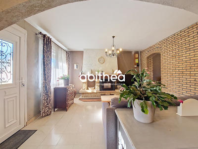 Maison - 102 m² - 4 pièces