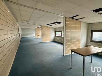 Local commercial - 1 083 m²