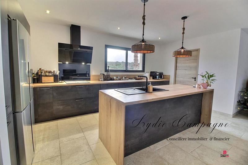 Maison - 125 m² - 5 pièces