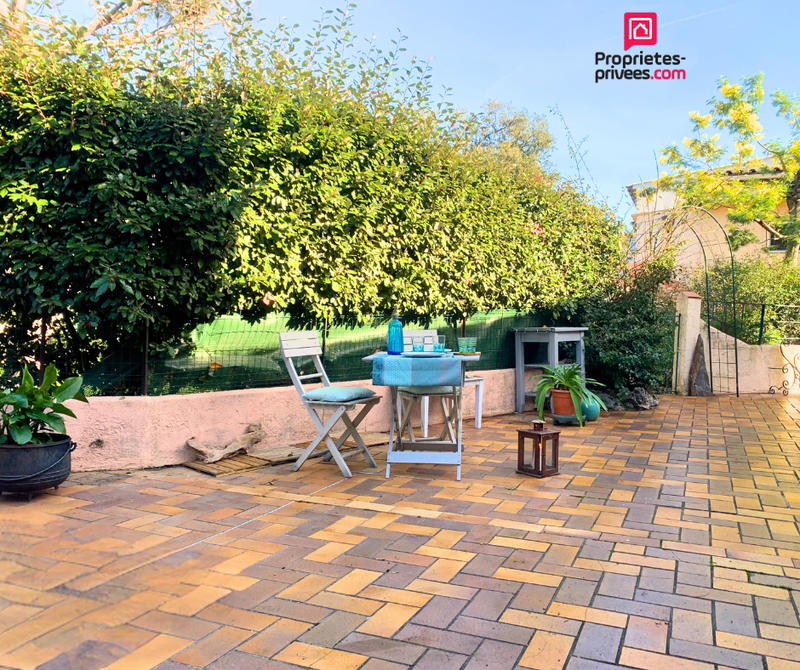 Appartement - 77 m² - 3 pièces