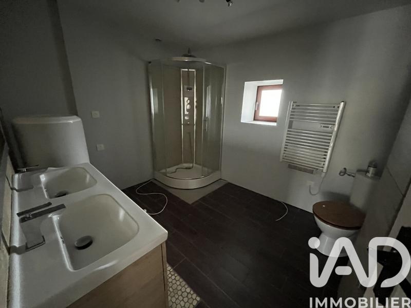 Appartement - 93 m² - 3 pièces