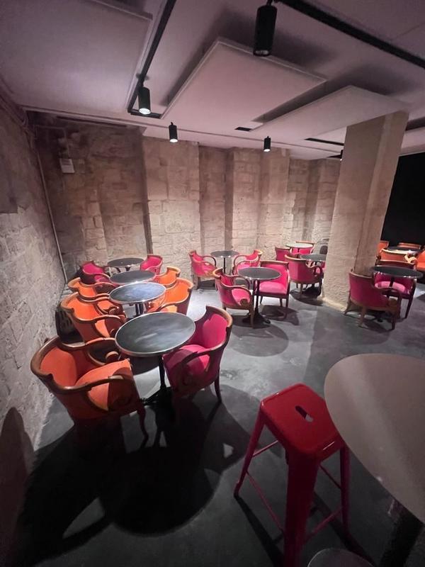 Fonds de commerce - Local commercial - 230 m²