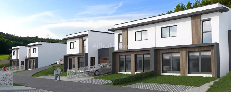 Maison - 85 m² - 4 pièces