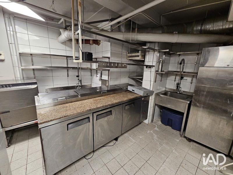 Local commercial - 97 m²