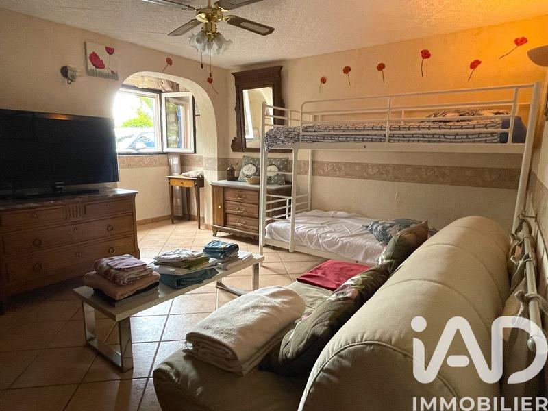 Maison - 140 m² - 6 pièces